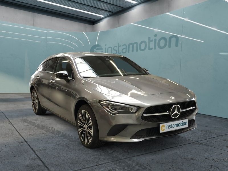 Grau Gebraucht 2022 Mercedes CLA250e Shooting Brake Progressive Kombi | 29.640 € (Guter Preis) - Bild 1/4