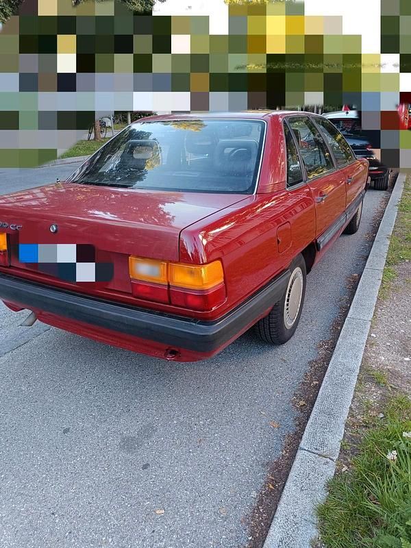 Second-hand Audi 100 90 CP (66 kW) 1984 Roșu Berlinǎ