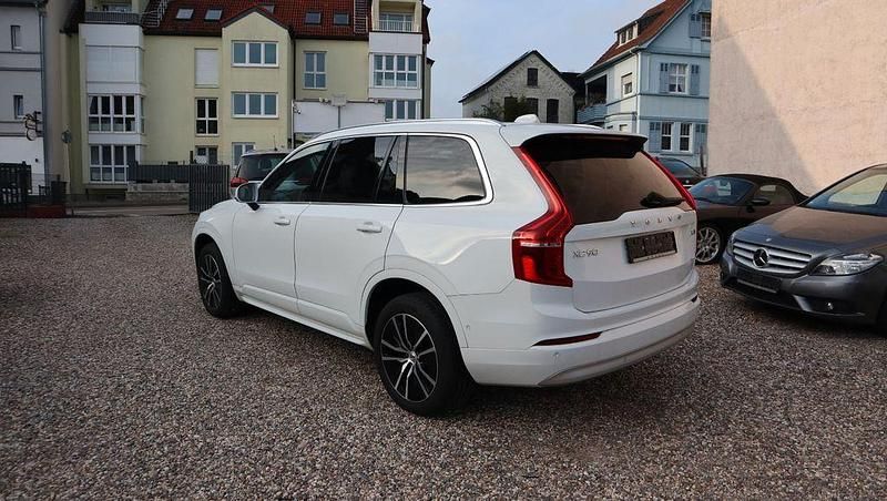 Second-hand Volvo XC90 235 CP (172 kW) 2021 Alb SUV