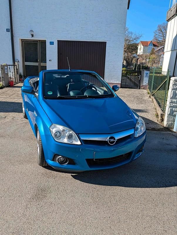 Gebraucht Opel Tigra 90 PS (66 kW) 2006 Blau Cabrio