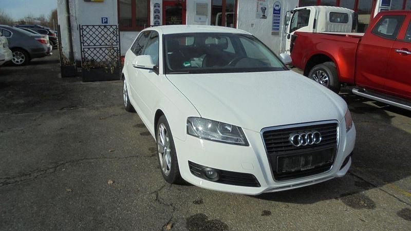 Gebraucht Audi A3 Ambition 102 PS (75 kW) 2008 Weiß Limousine