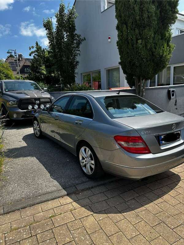 Gebraucht 2009 Mercedes C180 Avantgarde Limousine | 8.500 € (Fairer Preis) - Bild 1/4