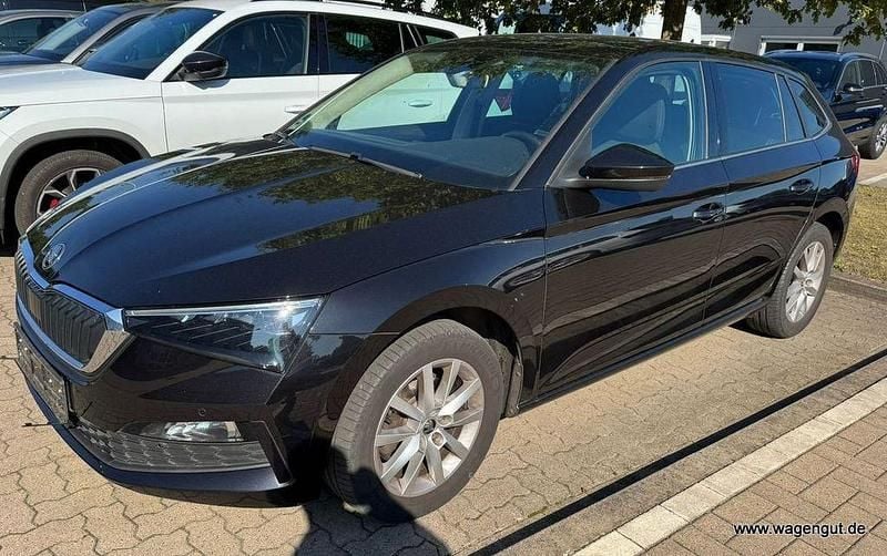 Schwarz Gebraucht 2020 Skoda Scala Drive Kleinwagen | 10.600 € (Fairer Preis) - Bild 1/4