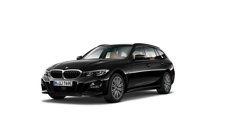 Gebraucht BMW 320 Shadowline 163 PS (119 kW) 2022 Kombi