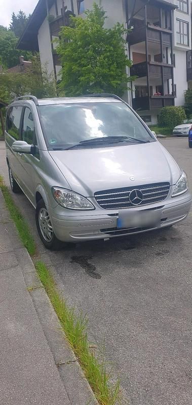 Silber Gebraucht 2006 Mercedes Viano Van / Kleinbus | 4.500 € (Superpreis) - Bild 1/4