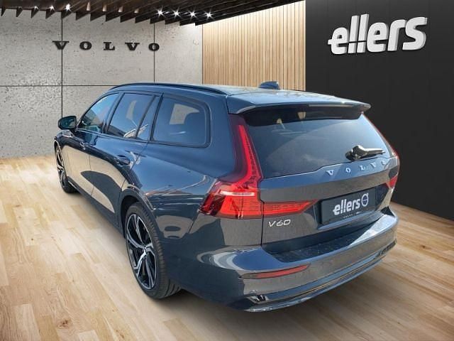 Gebraucht Volvo V60 Plus 197 PS (144 kW) 2025 Blau Kombi