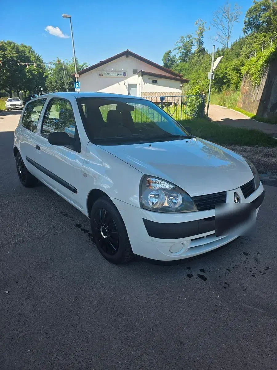 Gebraucht Renault Clio II Campus 58 PS (42 kW) 2005 Weiß Limousine