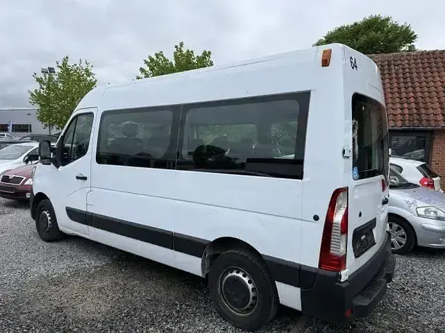 Gebraucht Renault Master 146 PS (107 kW) 2024 Mineral weiss Van / Kleinbus