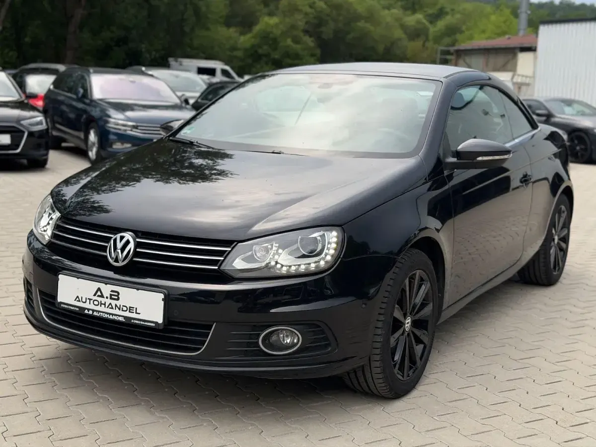 Gebraucht VW Eos Sportline 140 PS (102 kW) 2014 Schwarz Cabrio