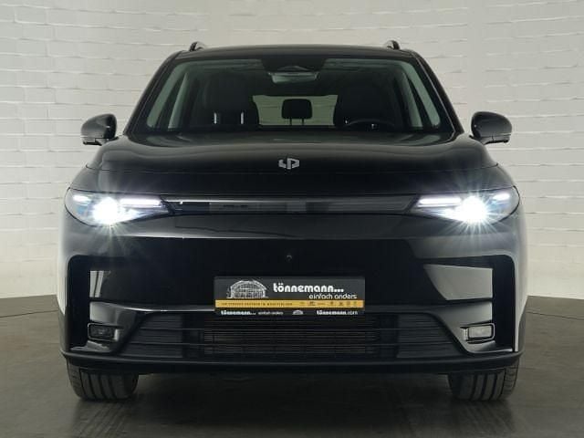 Gebraucht Leapmotor C10 215 PS (158 kW) 2025 Metallic black SUV