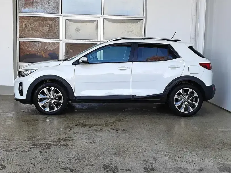 Gebraucht Kia Stonic Vision 100 PS (73 kW) 2017 Weiß (schneeweiss) SUV