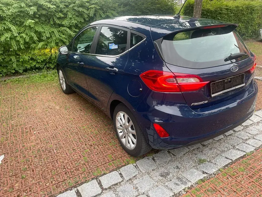 Gebraucht Ford Fiesta Titanium 125 PS (91 kW) 2019 Blau Kleinwagen