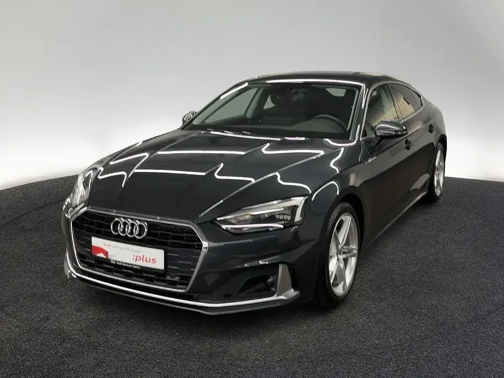 Gebraucht Audi A5 Sportback Advanced Plus 163 PS (119 kW) 2022 Manhattangrau metallic Kleinwagen