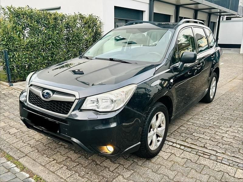 Gebraucht Subaru Forester 147 PS (108 kW) 2014 Grau SUV
