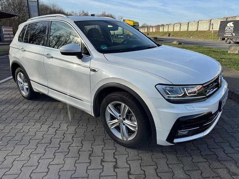 Weiß Gebraucht 2020 VW Tiguan R-line SUV | 29.499 € (Superpreis) - Bild 1/4