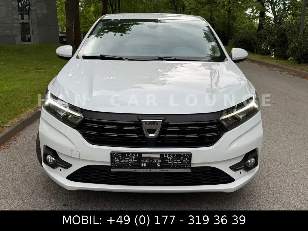 Gebraucht Dacia Sandero 101 PS (74 kW) 2021 Weiß Limousine