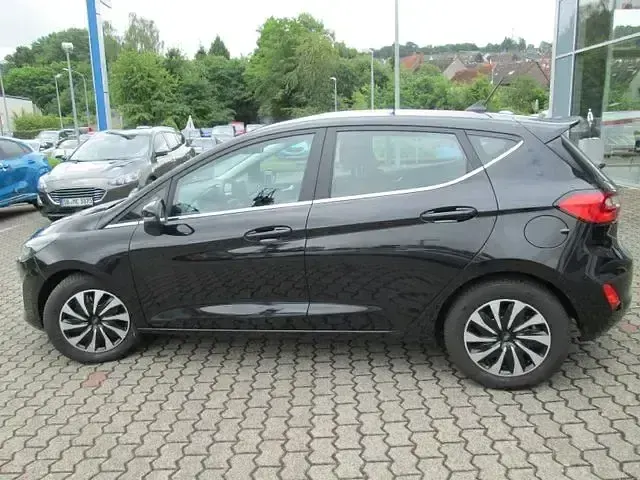 Gebraucht Ford Fiesta Titanium 125 PS (91 kW) 2022 Schwarz Kleinwagen
