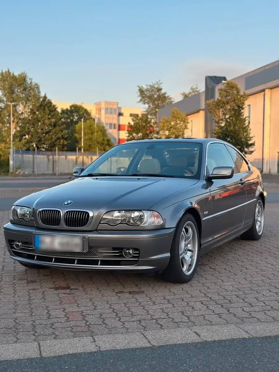 Gebraucht BMW 330 231 PS (169 kW) 2003 Beige Coupé
