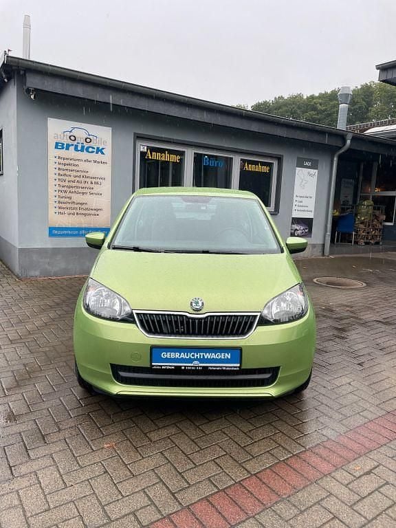 Grün Gebraucht 2011 Skoda Citigo Ambition Kleinwagen | 4.900 € (Fairer Preis) - Bild 1/4