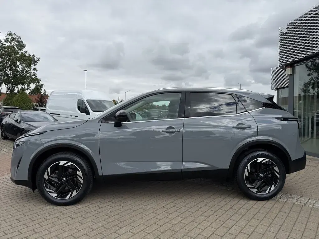 Gebraucht Nissan Qashqai Comfort 158 PS (116 kW) 2025 Ceramic grey SUV