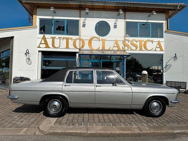 Silber Gebraucht 1971 Opel Admiral Limousine | 16.500 € - Bild 1/4