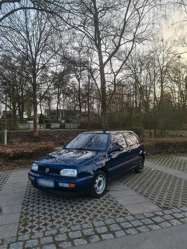 Gebraucht VW Golf III 75 PS (55 kW) 1997 Blau Kleinwagen