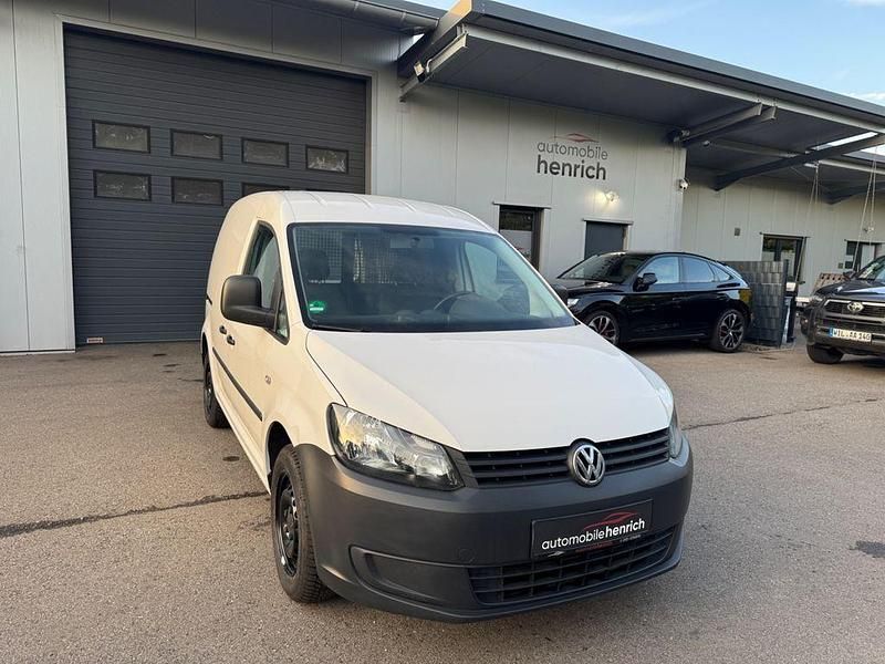 Weiß Gebraucht 2015 VW Caddy Van / Kleinbus | 8.950 € (Guter Preis) - Bild 1/4