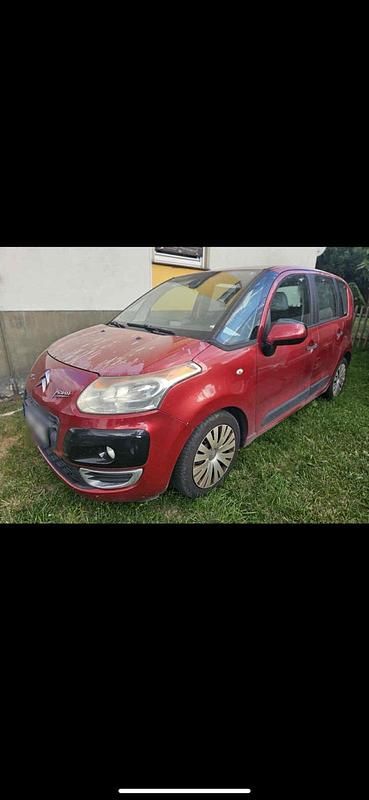 Rot Gebraucht 2009 Citroën C3 Picasso Van / Kleinbus | 899 € - Bild 1/4