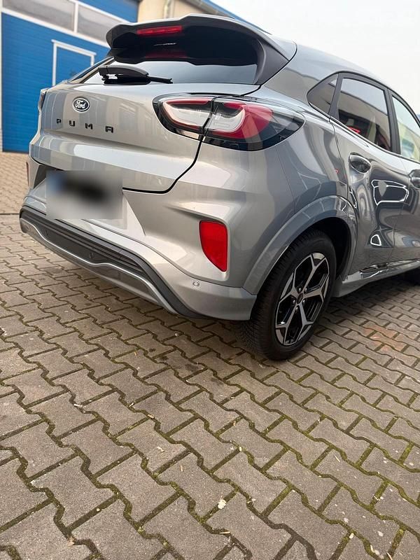 Gebraucht Ford Puma ST-Line X 155 PS (114 kW) 2024 Grau SUV