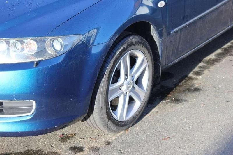 Gebraucht Mazda 6 Active 147 PS (108 kW) 2007 Haitiblau metallic Kombi