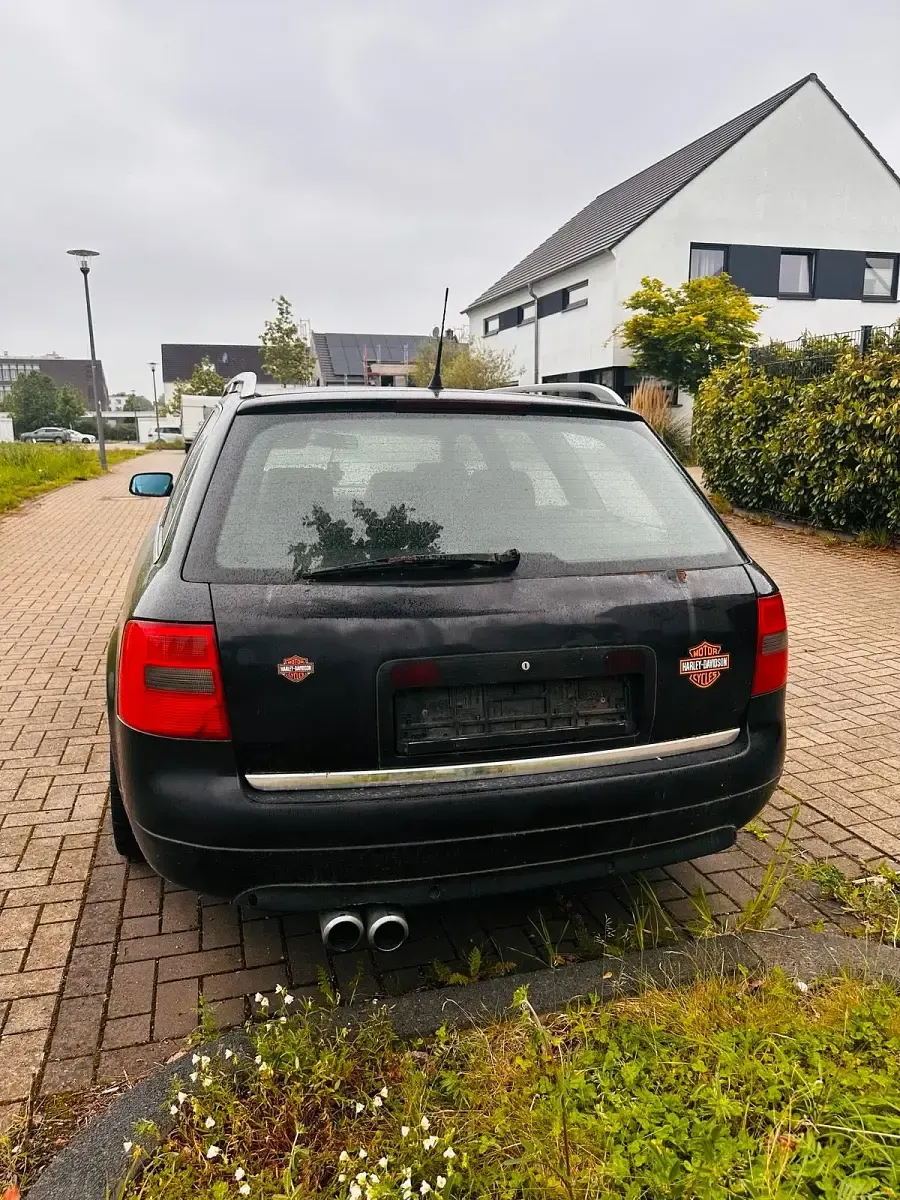Gebraucht Audi A6 193 PS (141 kW) 2000 Schwarz Kombi