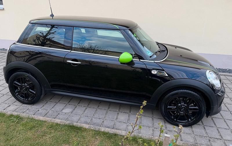 Gebraucht Mini Cooper Brick Lane 98 PS (72 kW) 2013 Schwarz Kleinwagen
