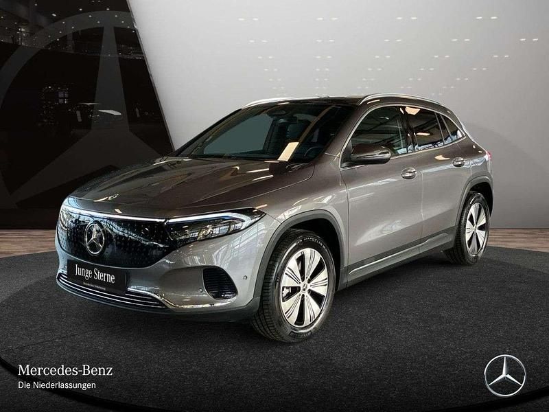 Gebraucht Mercedes EQA250 139 kW (190 PS) 2025 Mountain grau SUV