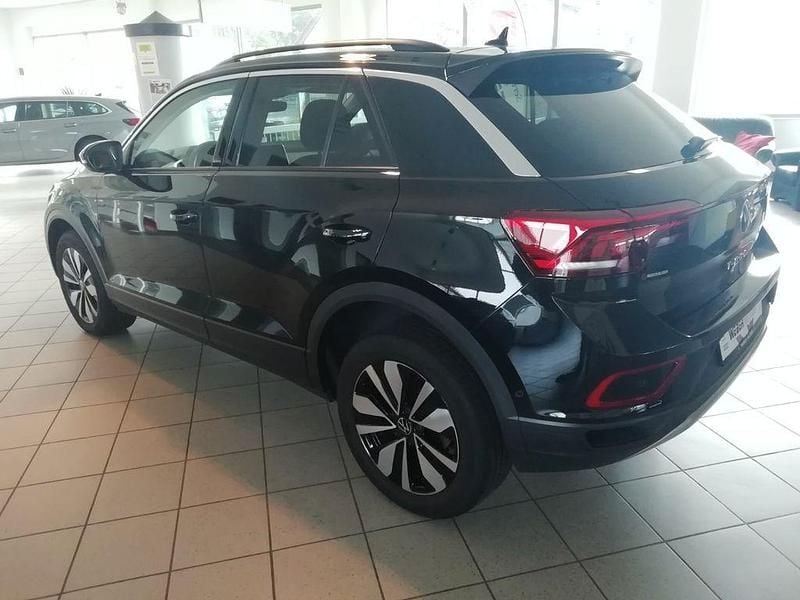 Usado VW T-Roc Move 116 HP (85 kW) 2023 Preto SUV