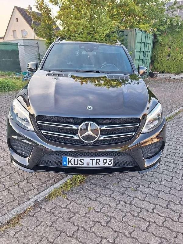 Gebraucht Mercedes GLE400 AMG line 333 PS (244 kW) 2017 SUV