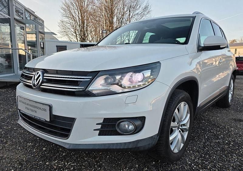 Weiß Gebraucht 2012 VW Tiguan Sportline SUV | 8.495 € (Guter Preis) - Bild 1/4
