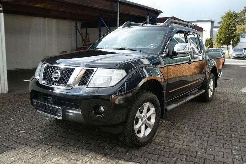 Gebraucht Nissan Navara 190 PS (139 kW) 2012 Schwarz Pickup