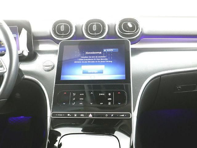 Gebraucht Mercedes C220 Avantgarde 200 PS (147 kW) 2023 Schwarz Kombi