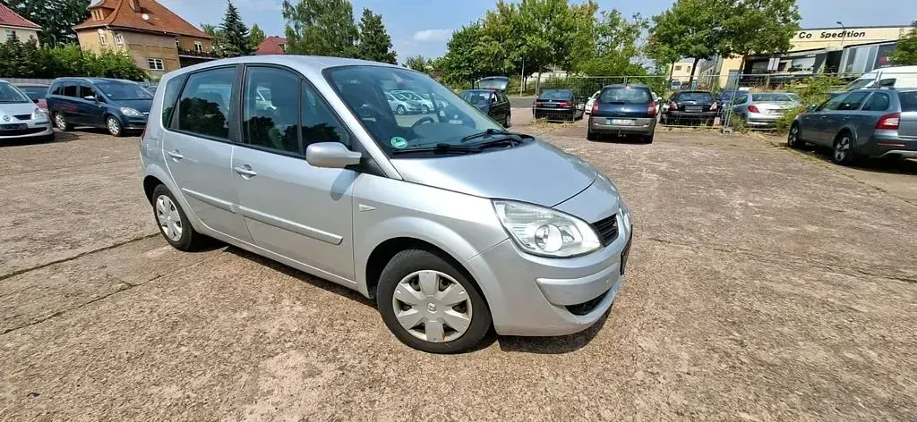 Gebraucht Renault Scénic II Authentique 103 PS (75 kW) 2008 Silber Van / Kleinbus