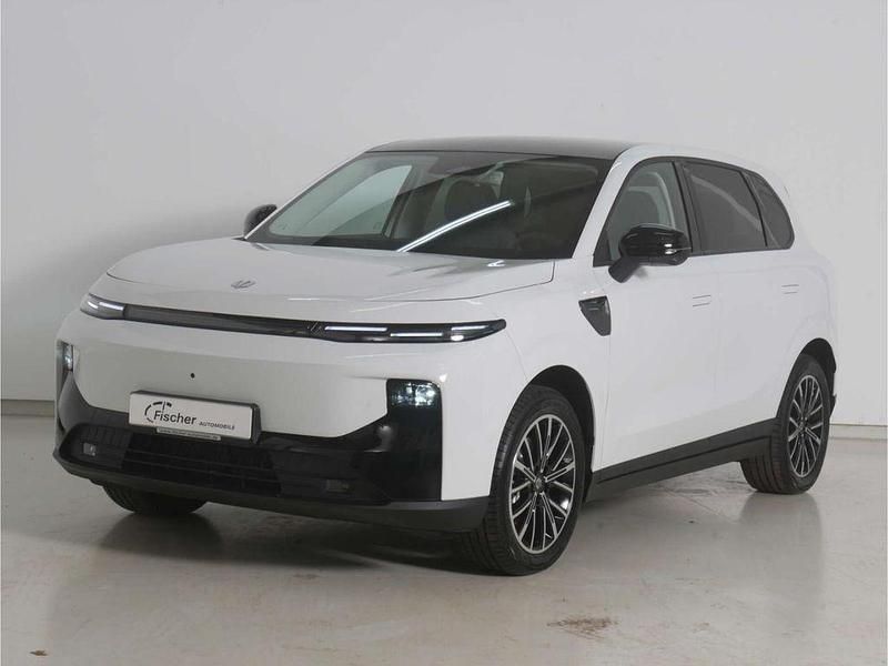 Neu Leapmotor B10 160 kW (218 PS) 2025 Weiß SUV