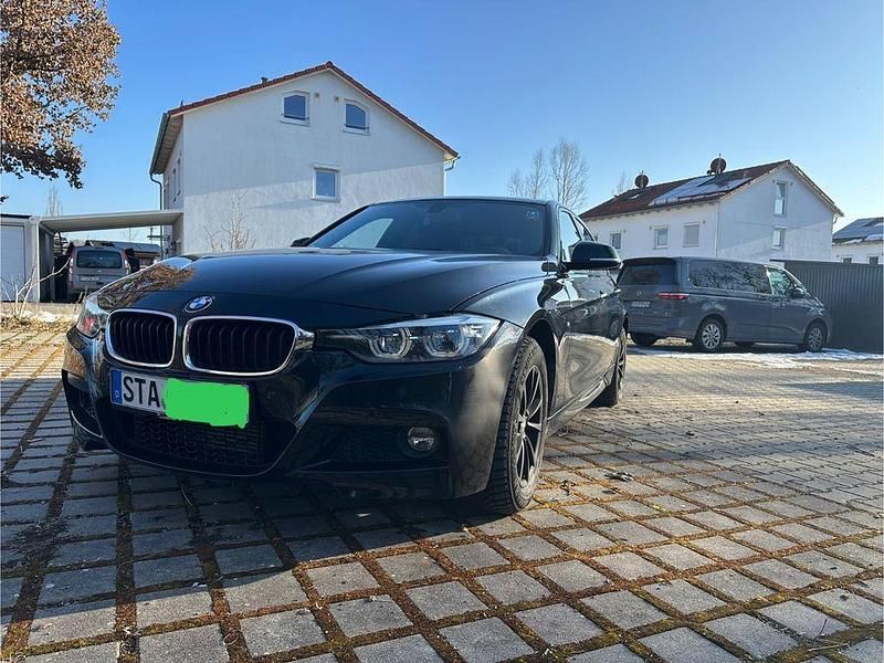Gebraucht BMW 320 M Sport 190 PS (139 kW) 2018 Schwarz Limousine
