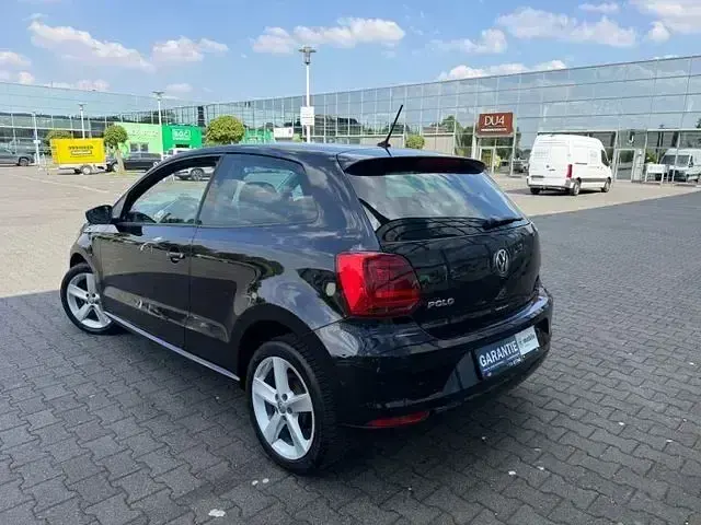 Gebraucht VW Polo Comfortline 75 PS (55 kW) 2014 Schwarz Kleinwagen