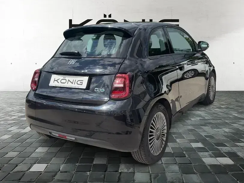 Gebraucht Fiat 500e 86 kW (118 PS) 2024 Schwarz Kleinwagen