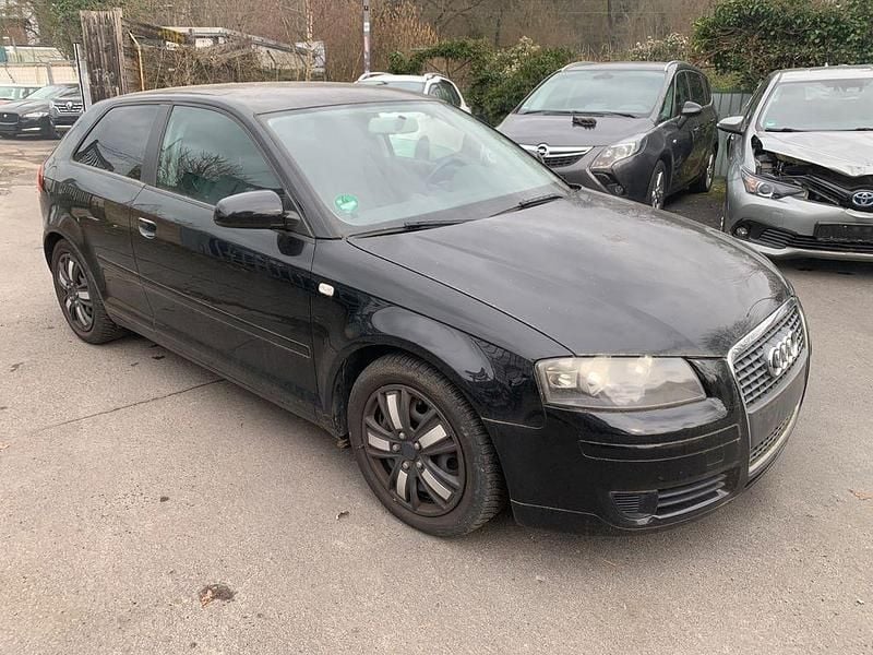 Gebraucht Audi A3 Attraction 102 PS (75 kW) 2006 Schwarz Kleinwagen