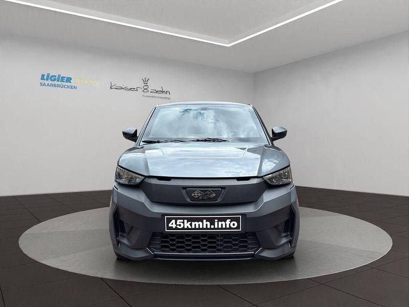 Neu Ligier JS50 2025 Grau Kleinwagen