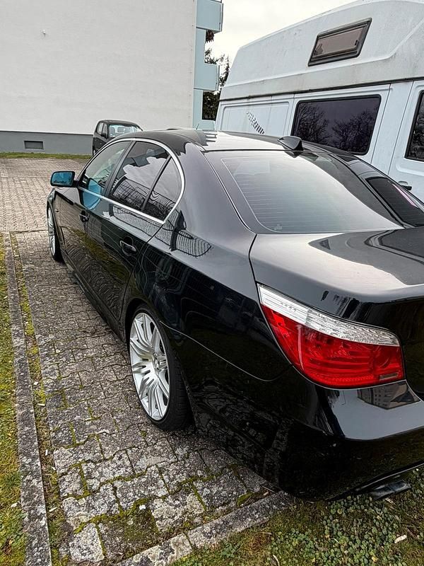 Gebraucht BMW 530 231 PS (169 kW) 2008 Limousine