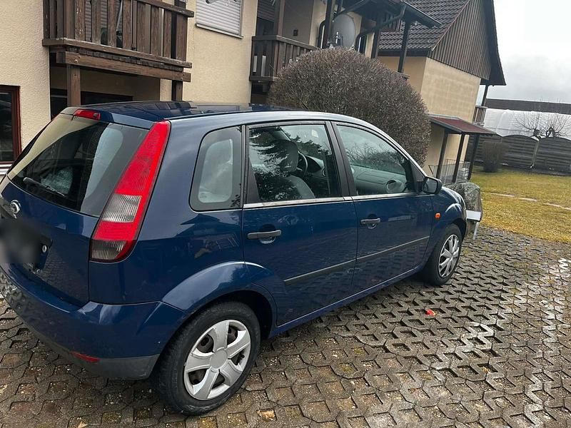 Gebraucht Ford Fiesta 60 PS (44 kW) 2002 Blau Kleinwagen