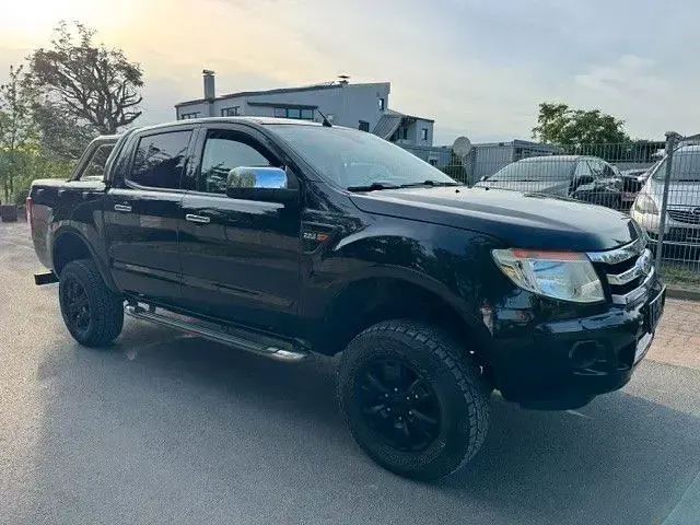 Gebraucht Ford Ranger XLT 150 PS (110 kW) 2013 Schwarz Pickup