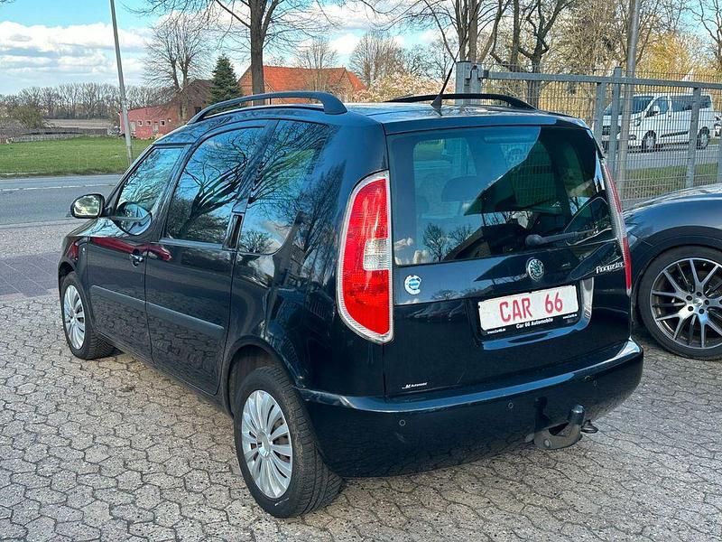 Gebraucht Skoda Roomster Plus Edition 90 PS (66 kW) 2013 Schwarz Van / Kleinbus