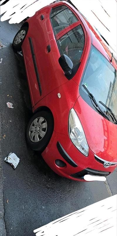 Gebraucht Hyundai i10 65 PS (47 kW) 2008 Rot Kleinwagen